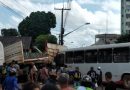 Vídeo: Acidente entre ônibus e carreta deixa 23 feridos, em Santarém