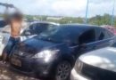 Vídeos – Homem destrói carro após flagrar suposta traição na praia do Maracanã