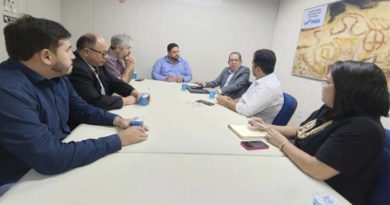 Em Santarém, governo discute avanços para implantação do Distrito Industrial