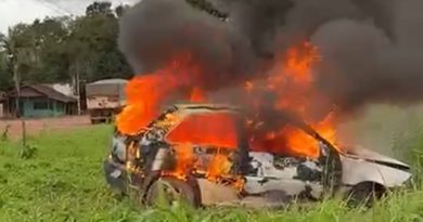 Bebedeira, manobras arriscadas e carro consumido pelo fogo na BR-163, em Santarém