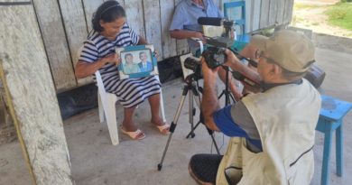 Documentário resgata a memória das fotografias pintadas na Amazônia