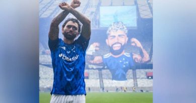 Gabigol é apresentado pelo Cruzeiro em um Mineirão lotado