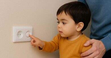Equatorial Pará alerta para riscos elétricos com crianças pequenas em casa