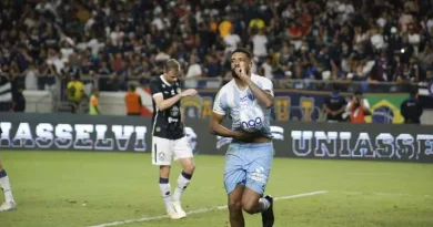 Paysandu vence o Remo e deixa a lanterna da Série B do Brasileirão